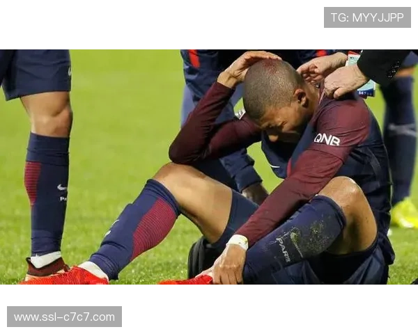 大巴黎多名主力伤停数周队伍面临严峻考验 大巴黎多名主力伤停数周队伍面临严峻考验