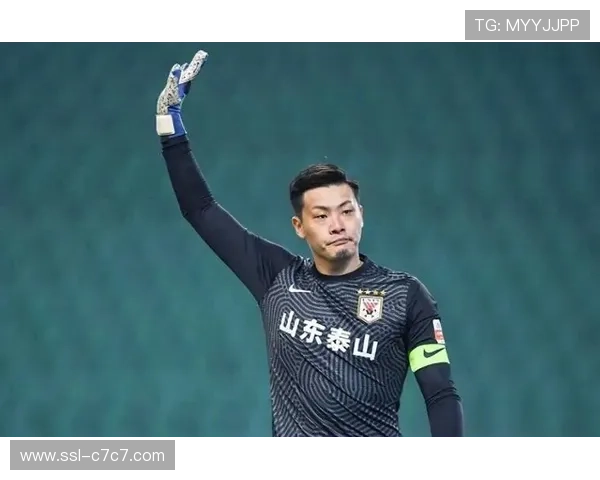 山东27犯4人遭驱逐仍13分逆转同曦,争议判罚引发赛后申诉 山东27犯4人遭驱逐仍13分逆转同曦,争议判罚引发赛后申诉